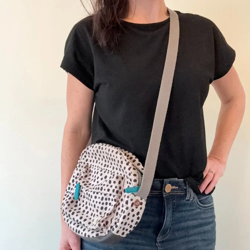 ORI Off-white & Black Paddington Crossbody Bag - Picture 2 of 5